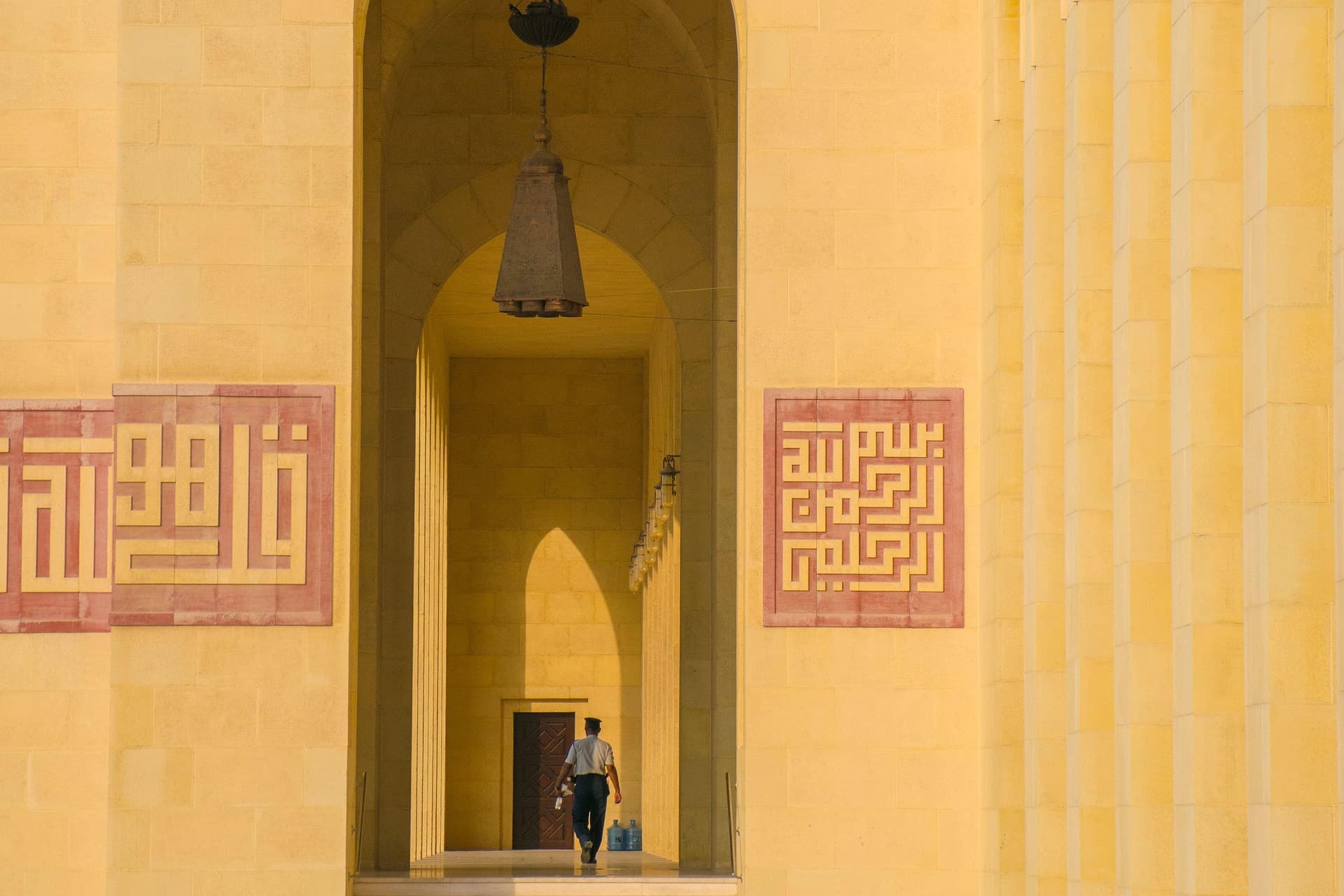 Sheikh Zayed Grand Mosque: Everything You Need to Know Before You Go
